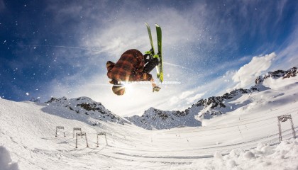 爱游戏体育官方网站_崔康熙谈新赛季，淡化过往战绩，冯潇霆成后防核心